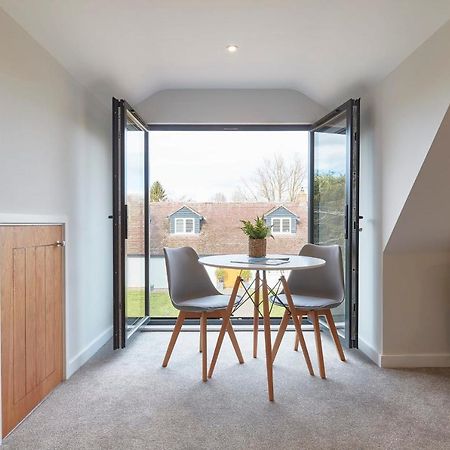 The Lodge Bury St Edmunds Bury St. Edmunds Extérieur photo